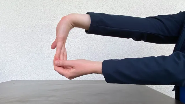 Hand stretch