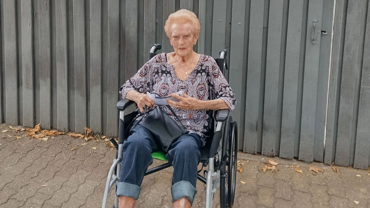 Doreen Read visiting her husband's childhood home