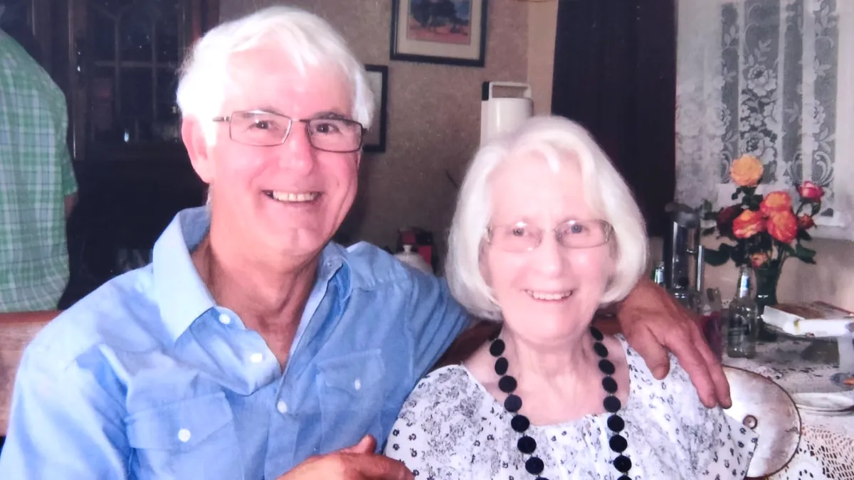Volunteer Roger and His Wife