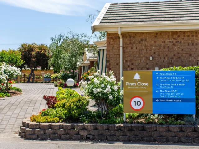 Southern-Cross-Care-Pines-Close-Retirement-Living-Ext-03