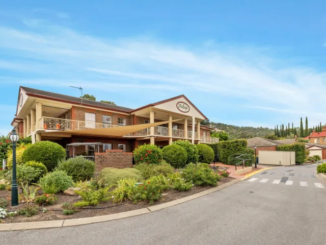 Serviced Apartments