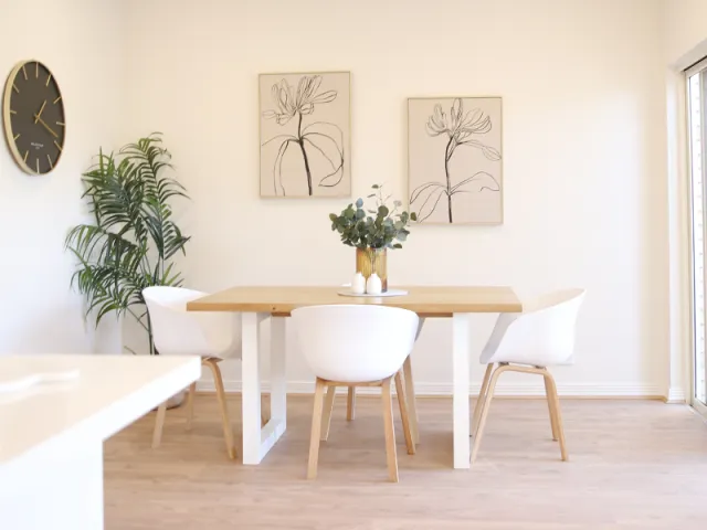 Dining Room At Villa 5 At Pine Springs Retirement Living