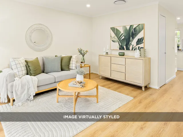 Living room Unit 4 MRV