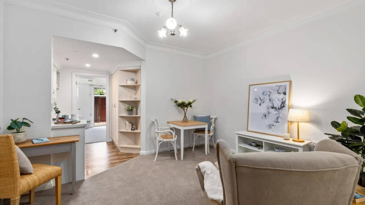 Beautifully presented ground-floor apartment with a private patio