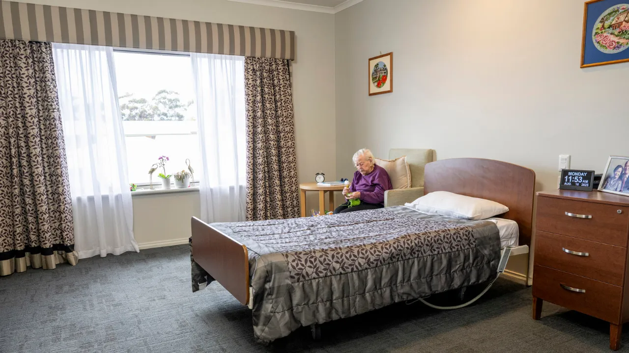 Oaklands Park Lodge Residential Care