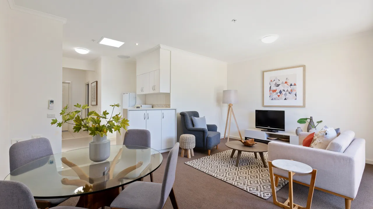 Apartment 225