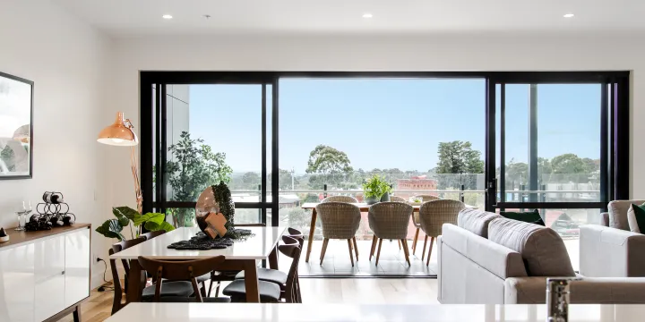 Retirement_Living_Carmelite_Southern_Cross_Care_balcony
