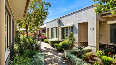 Oaklands Park Retirement Living