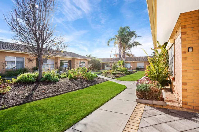 Retirement_Living_Semaphore_Southern_Cross_Care_outdoor