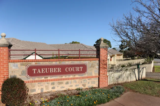 Retirement_Living_The_Vines_Southern_Cross_Care