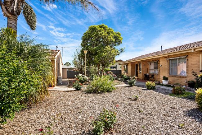 Retirement_Living_Warradale_Southern_Cross_Care_outdoor