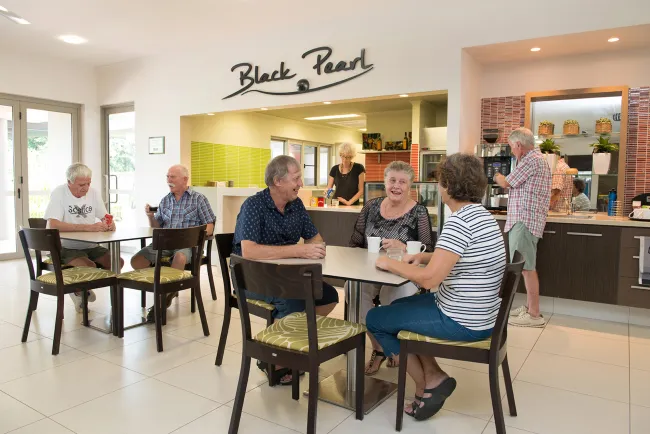 Retirement_Living_Pearl_Retirement_Southern_Cross_Care_community_cafe
