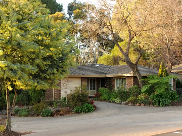 Retirement_Living_Coach_house_Mews_Southern_Cross_Care
