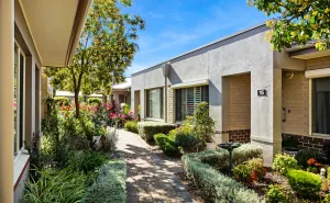 Oaklands Park Retirement Living