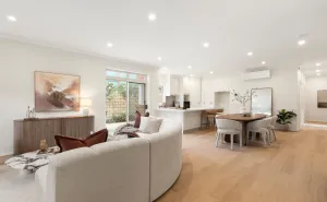 Lounge room unit 29